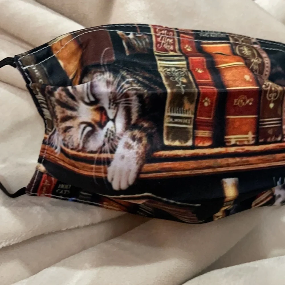 6/$20 New cat and books face mask